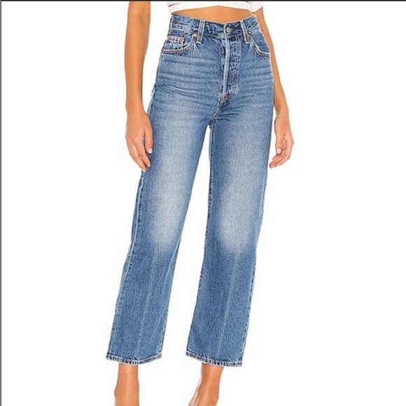 Levi's Ribcage Straight Ankle Jeans Haight
At the Ready - Picture 1 of 6